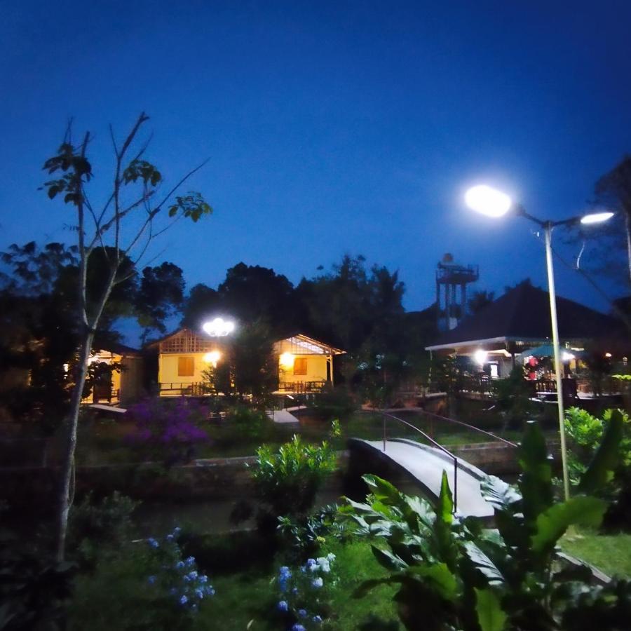 Brown House Resort Can Tho Esterno foto