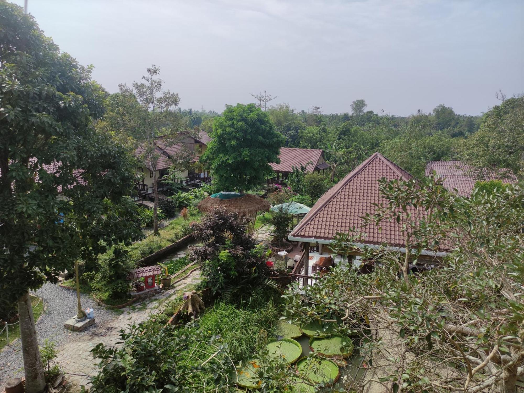 Brown House Resort Can Tho Esterno foto
